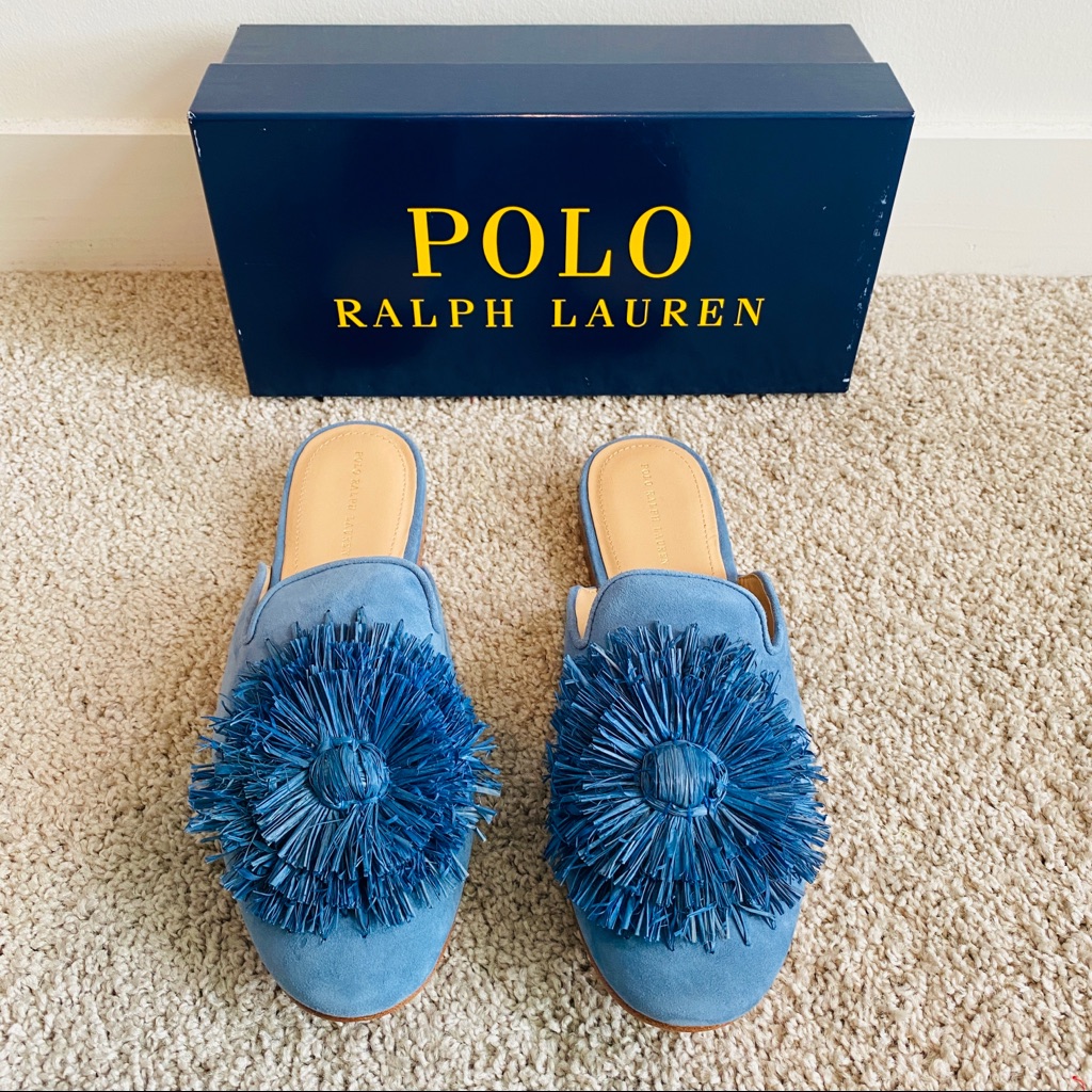 Beautiful Blue Suede Comfortable Round Toe Mules W Blue Raffia Accent Size 8.5